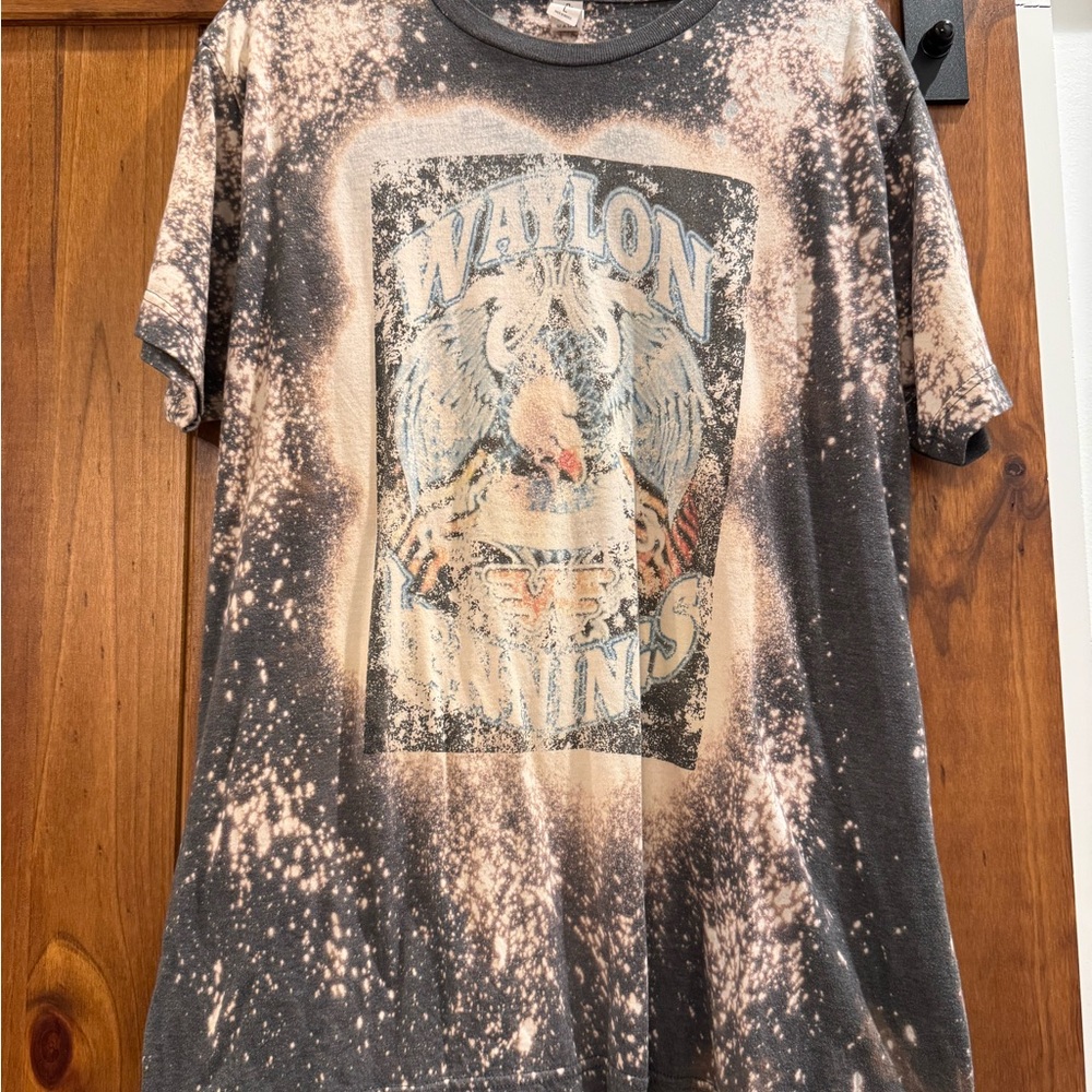 Waylon Jennings Graphic Tee